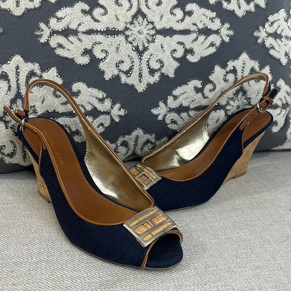Tommy Hilfiger Shoes - 𝅺Tommy Hilfiger Size 5 blue open toe cork wedges